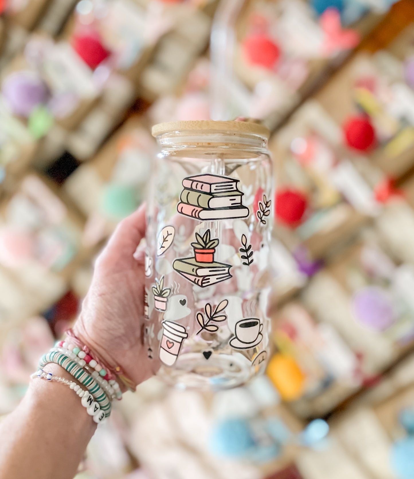 Books & Tea - Glass Cup